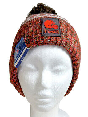 Cleveland Browns New Era 2025 NFL Sideline Collection Knit Beanie Hat Pom NWT